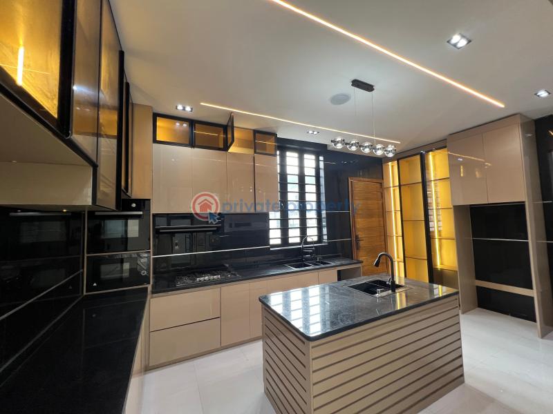 5 bedroom Detached Duplex For Sale Victoria Garden City Lekki Lagos - 9