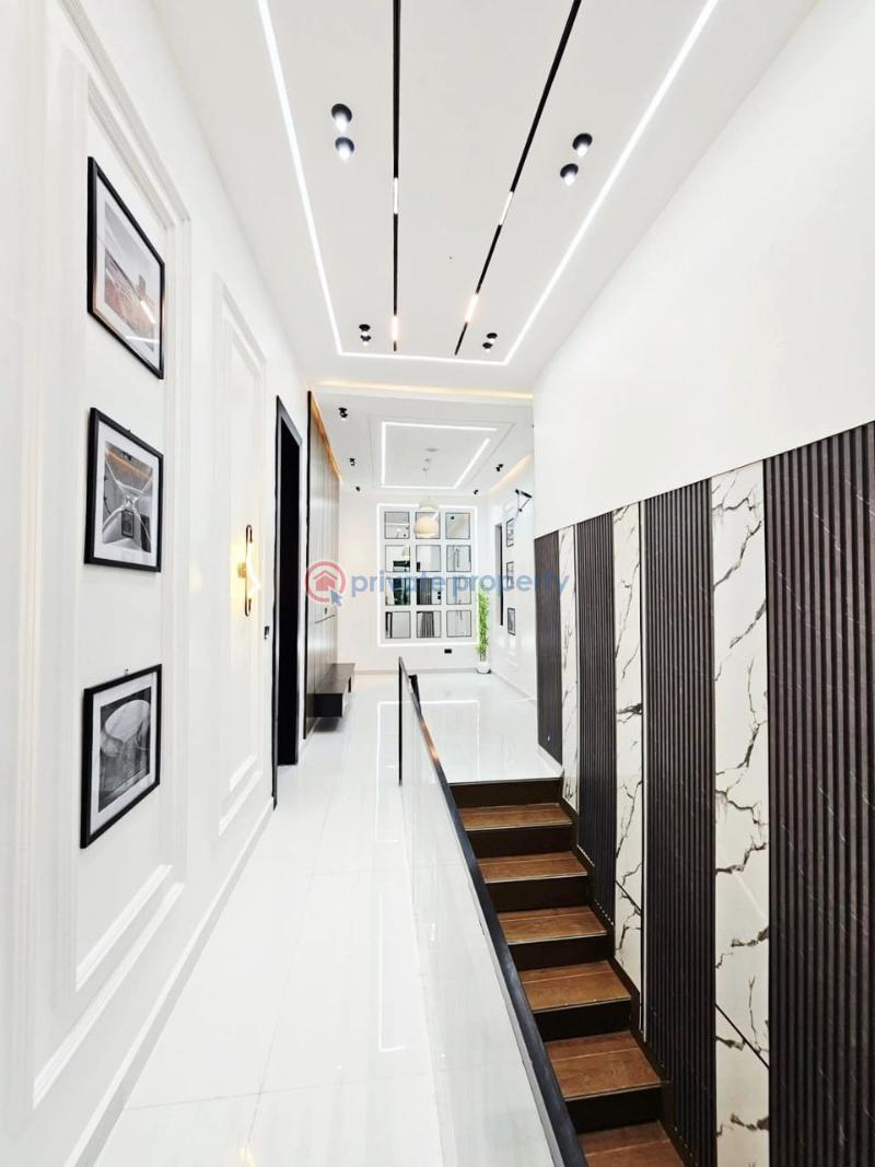 5 bedroom Detached Duplex For Sale Ikota Lekki Lagos - 2