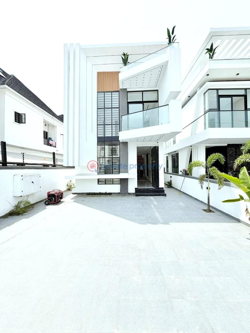 5 bedroom Detached Duplex For Sale Chevron Drive Lekki Lagos - 1