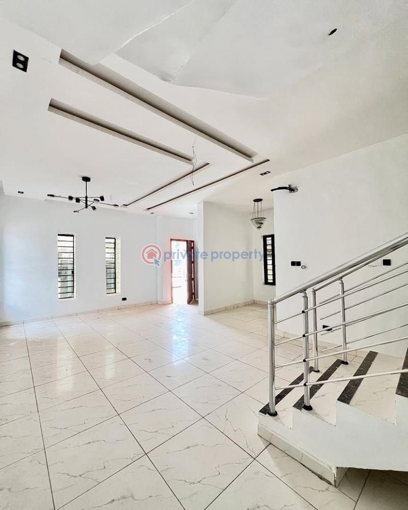 5 bedroom Detached Duplex For Sale Orchid Road Lekki Lagos - 3