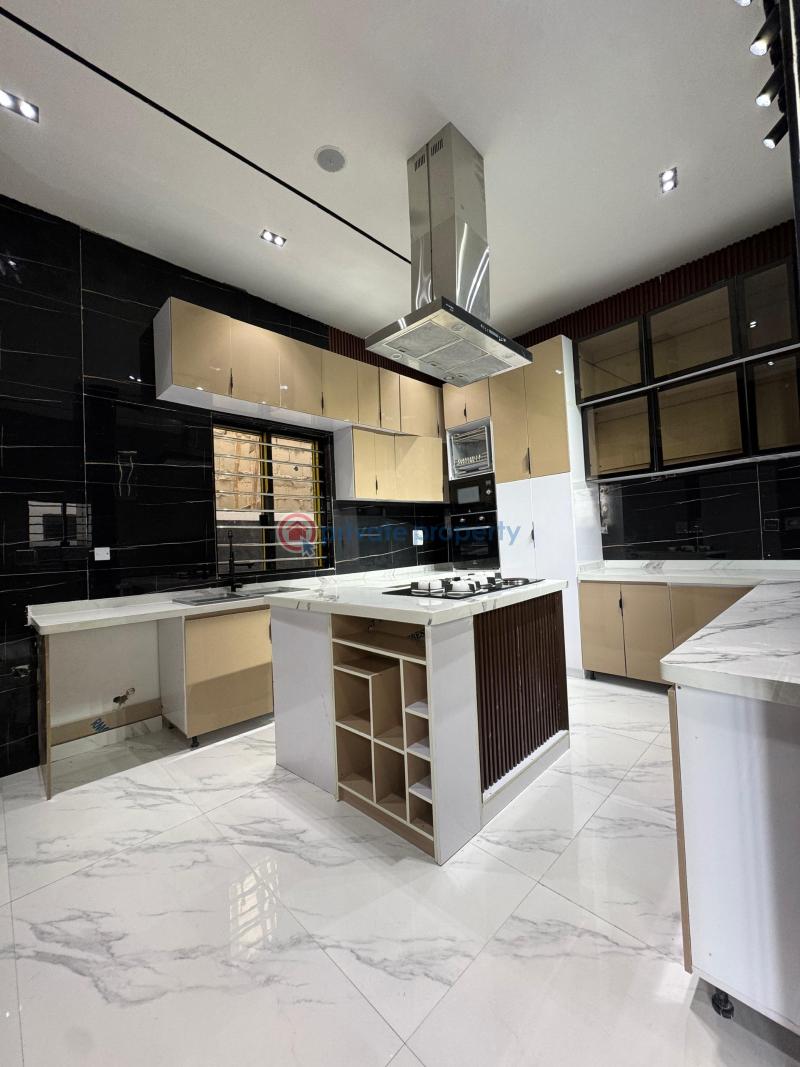 Contemporary  5  bedroom detached  duplex with bq & pool - 5 5 bedroom Detached Duplex For Sale Ajah Lagos - 5
