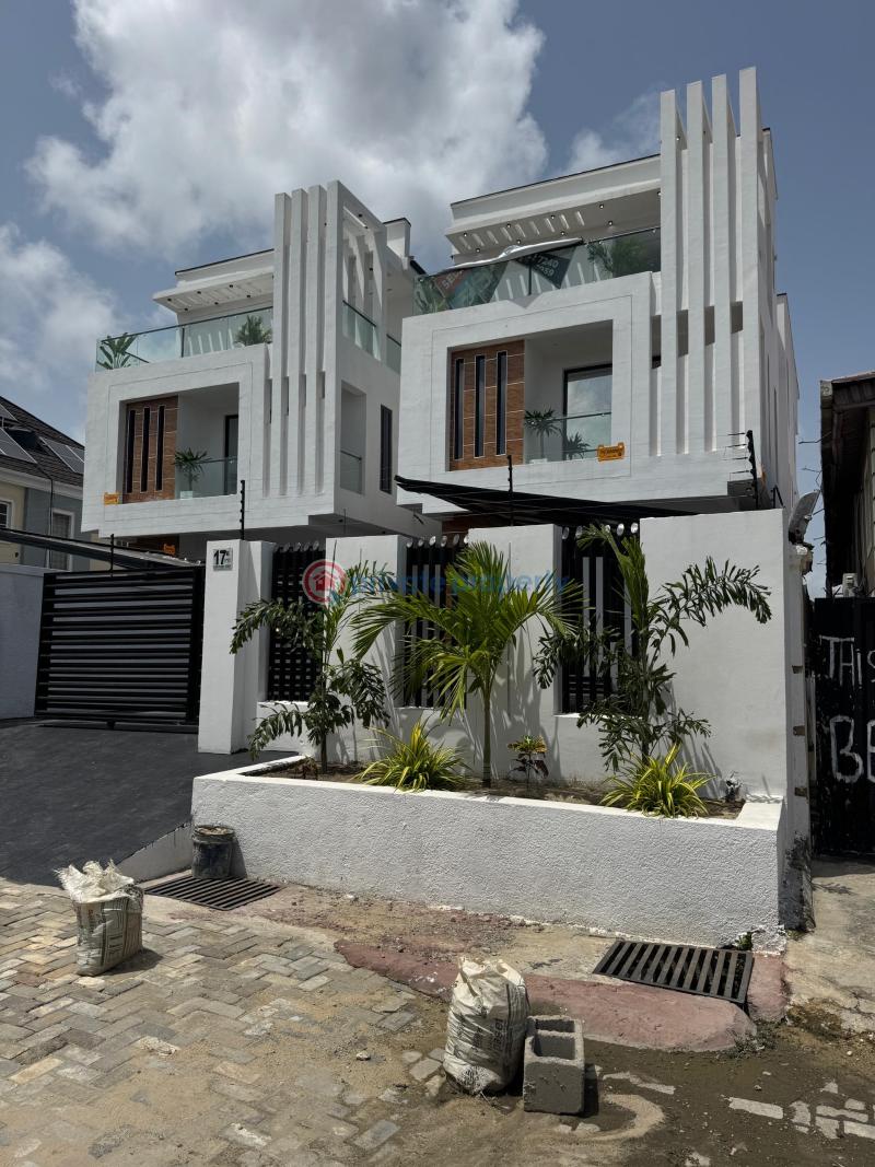 Contemporary 5 bedroom detached duplex with bq - 1 5 bedroom Detached Duplex For Sale Idado Lekki Lekki Lagos - 1