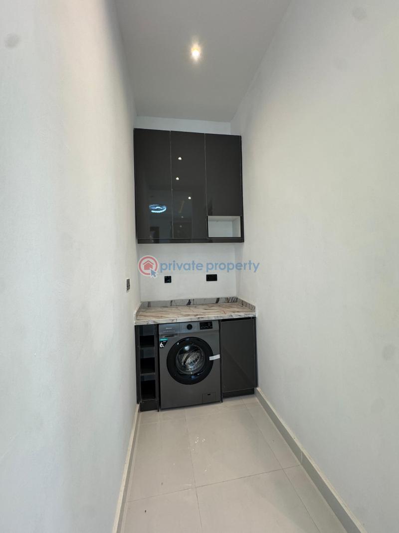 5 bedroom Detached Duplex For Sale Lekki County Lekki Lagos - 4
