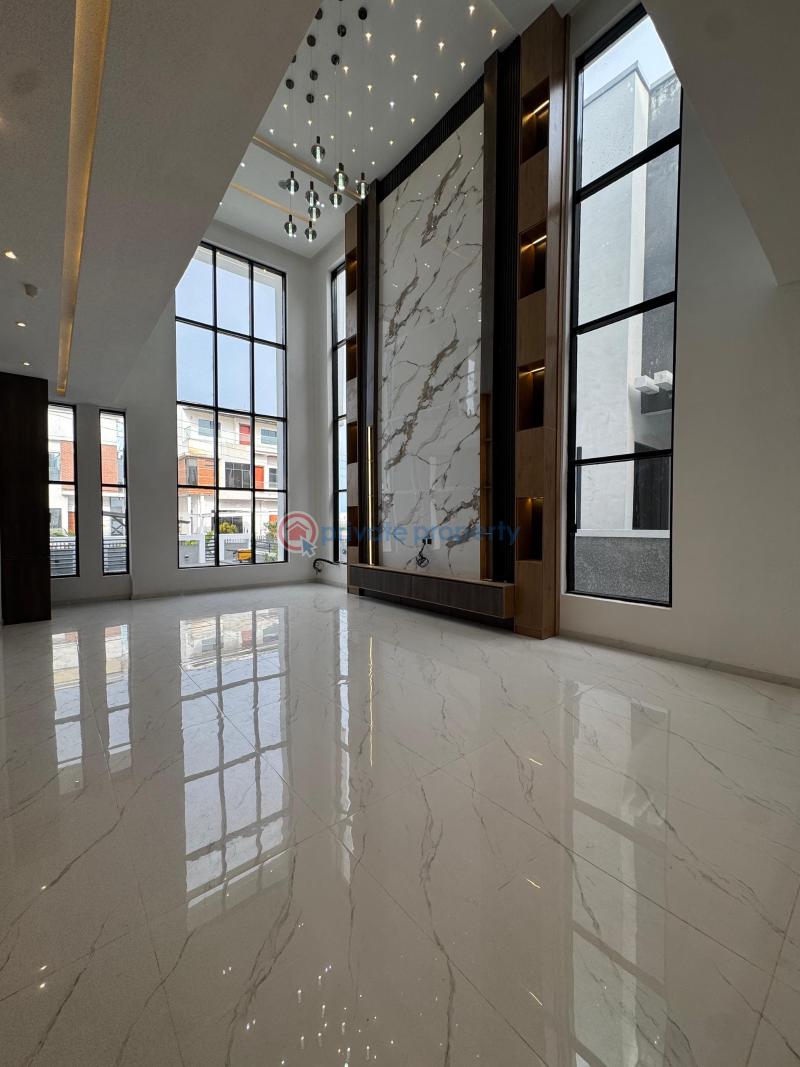 5 bedroom Detached Duplex For Sale Lekki County Lekki Lagos - 1