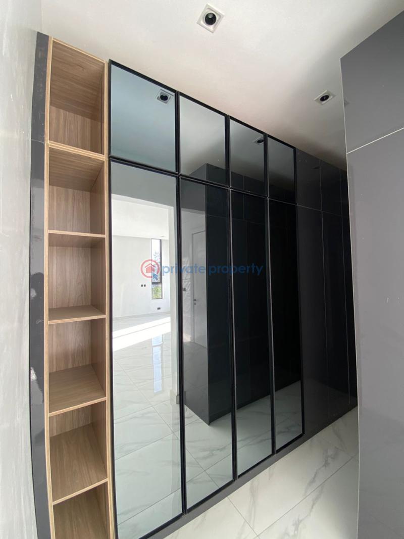4 bedroom Detached Duplex For Sale Ikota Lekki Lagos - 11