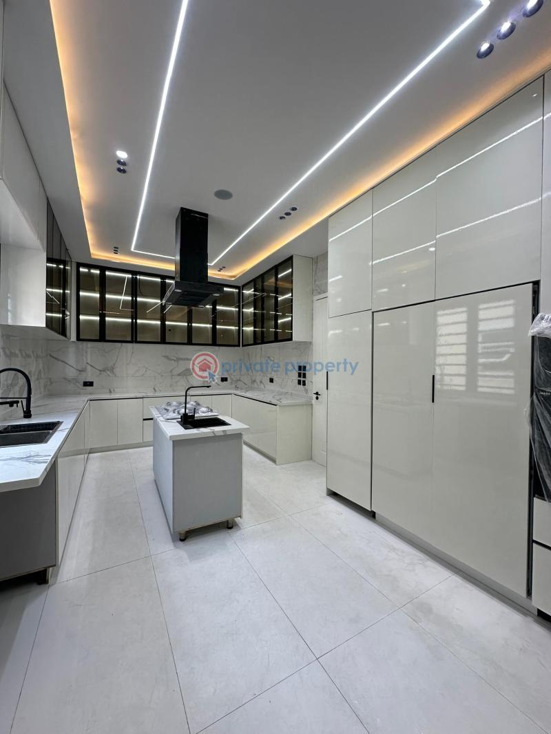 5 bedroom Detached Duplex For Sale Chevron Drive Lekki Lagos - 6