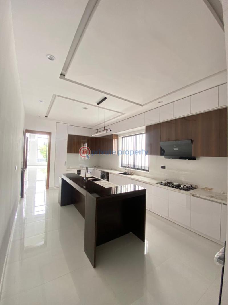 4 bedroom Detached Duplex For Sale Lekki County Ikota Lekki Lagos - 9