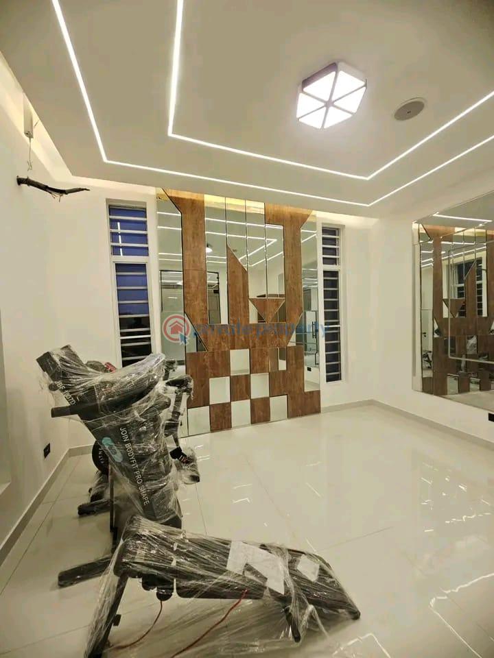 5 bedroom Detached Duplex For Sale Chevron Drive Lekki Lagos - 4