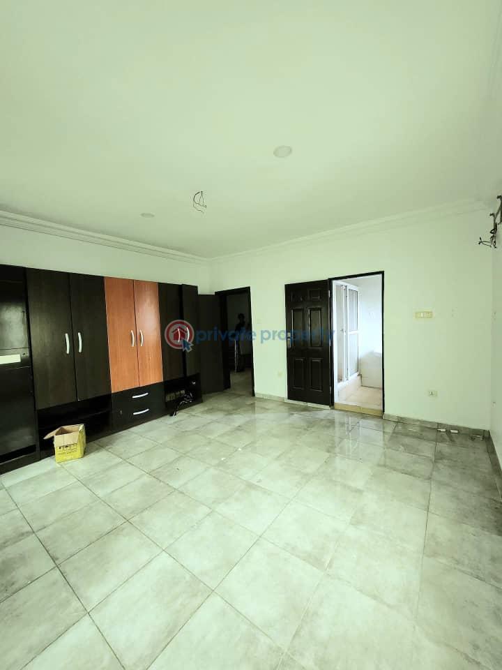 Well maintained e bedroom duplex - 9 3 bedroom Terraced Duplex For Rent Osapa London Lekki Lagos - 9