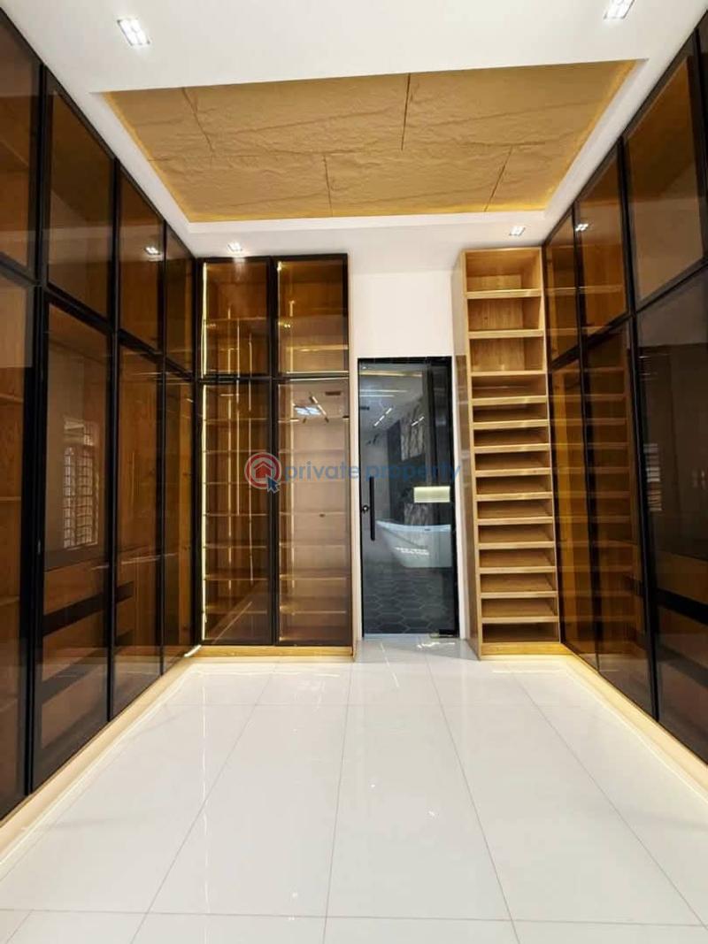 5 bedroom Detached Duplex For Sale Lekki Phase 1 Lagos - 15