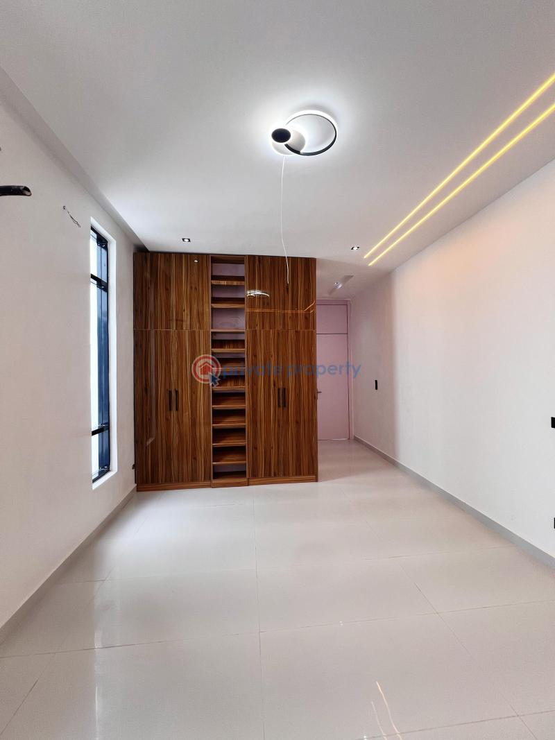 5 bedroom Detached Duplex For Sale Chevron Drive Lekki Lagos - 12