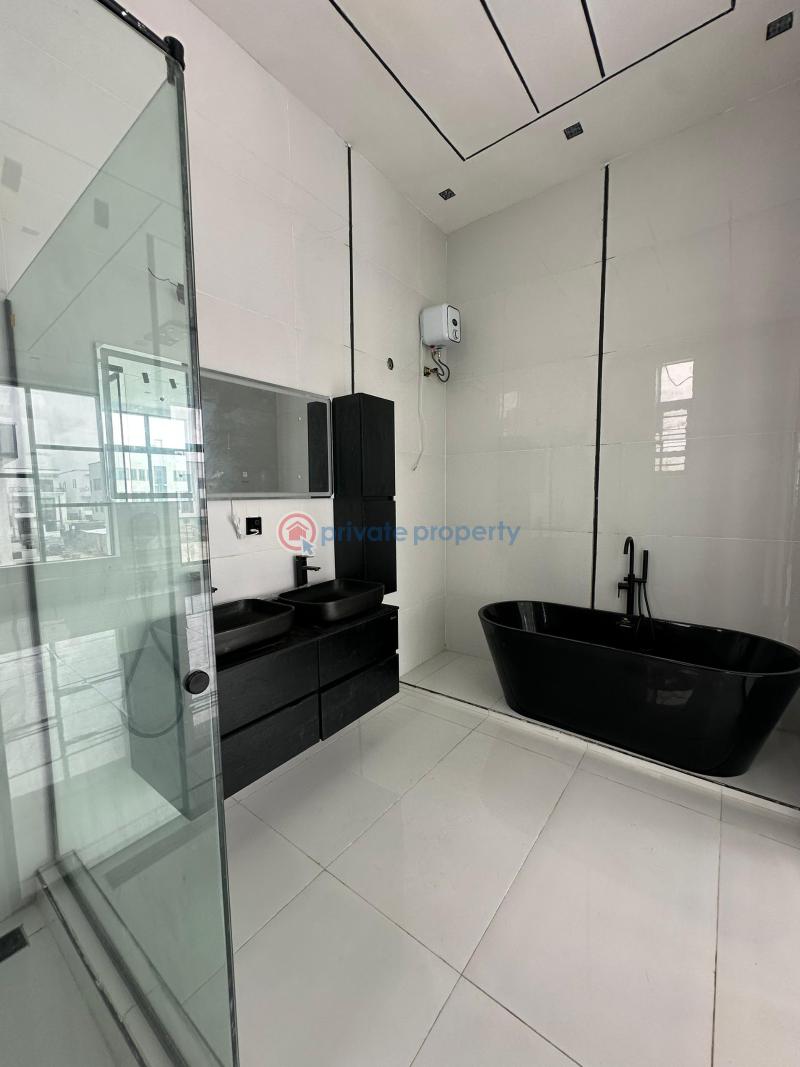 5 bedroom Duplex For Sale Chevron Drive Lekki Lagos - 5