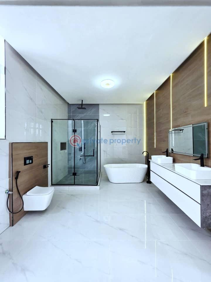 5 bedroom Detached Duplex For Sale Chevron Drive Lekki Lagos - 6
