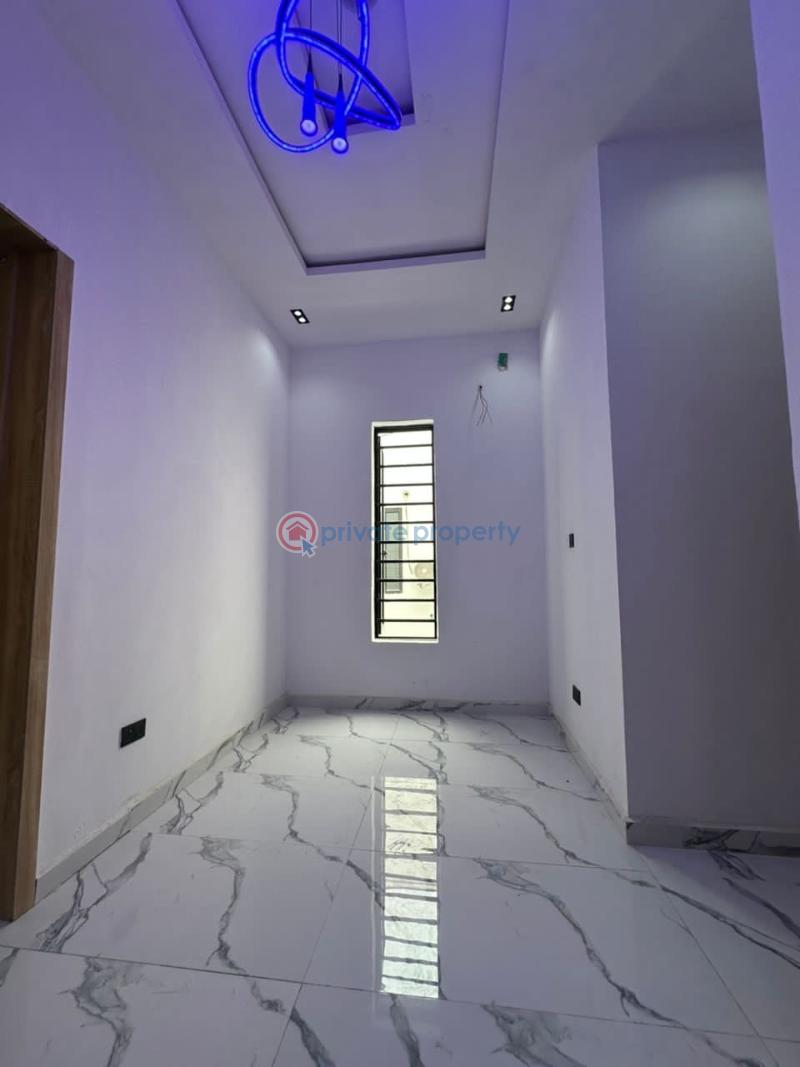 5 bedroom Detached Duplex For Sale Chevron Lekki Lekki Lagos - 10