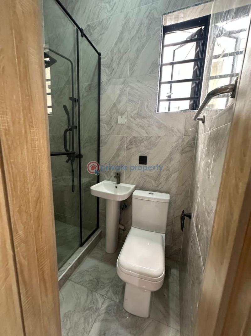 5 bedroom Detached Duplex For Sale Chevron Lekki Lekki Lagos - 14