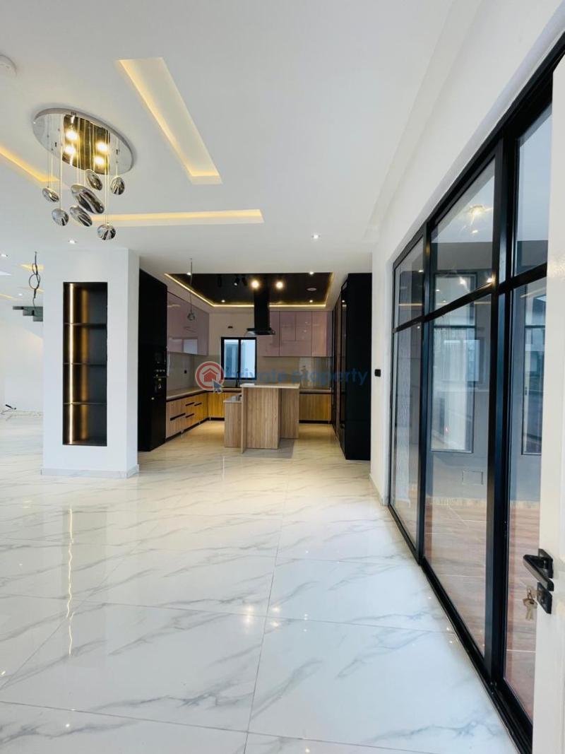 Contemporary 5 bedroom fully detached duplex - 32 5 bedroom Detached Duplex For Sale Orchid Road Lekki Lagos - 32