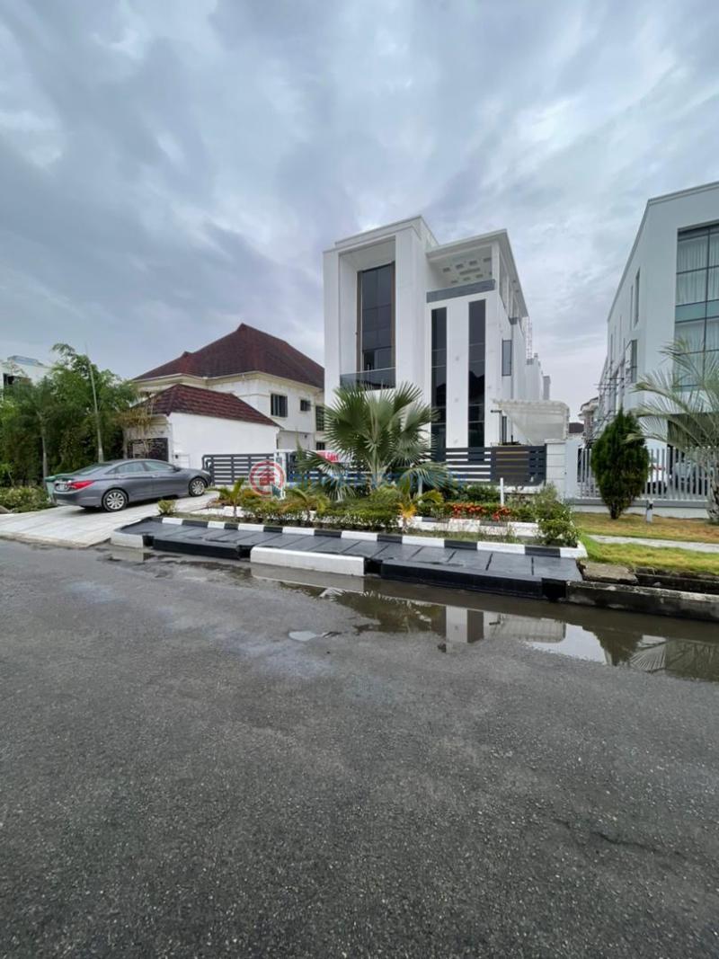 5 bedroom Detached Duplex For Sale Osapa London Osapa Lekki Lagos - 0