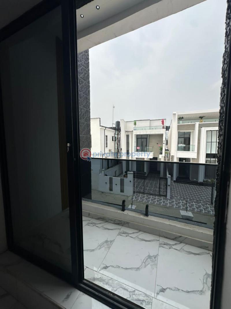 5 bedroom Detached Duplex For Sale Chevron Lekki Lekki Lagos - 15