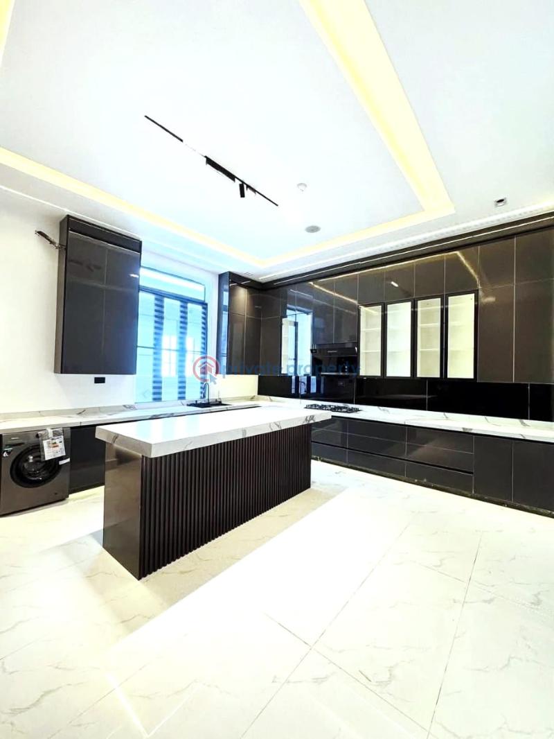 5 bedroom Detached Duplex For Sale Megamound Estate Ikota Lekki Lagos - 15