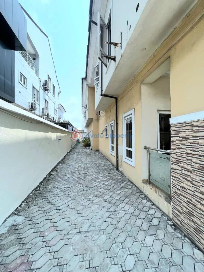 Contemporary 5 bedroom fully detached duplex - 12 5 bedroom Detached Duplex For Rent Lekki Phase 1 Lagos - 12
