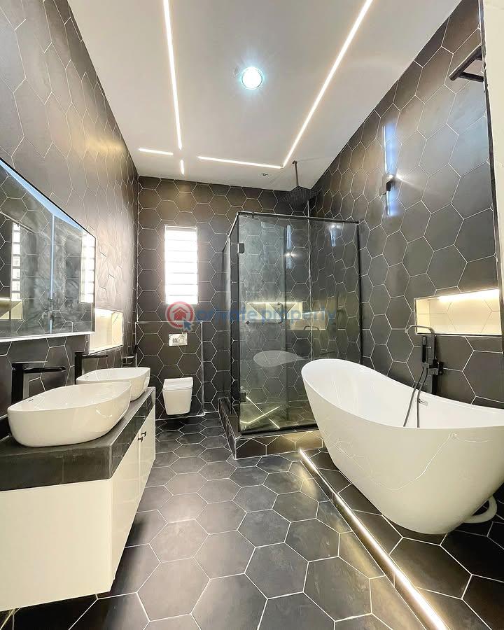 5 bedroom Detached Duplex For Sale Hampton Lake Chevron Drive Lekki Lagos - 10