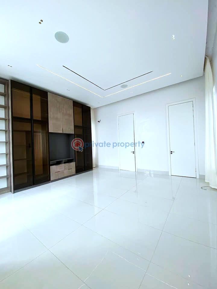 5 bedroom Detached Duplex For Sale Ikota Lekki Lagos - 10