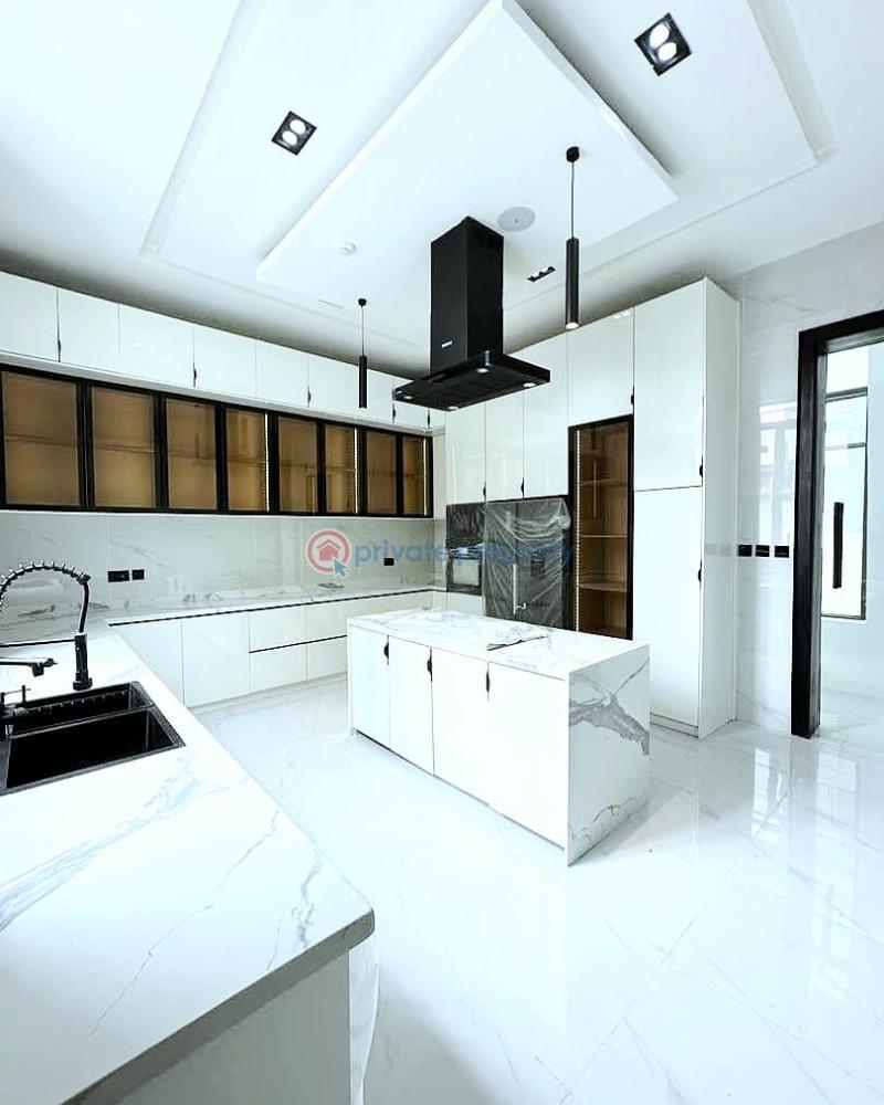 5 bedroom Detached Duplex For Sale Chevron Drive Lekki Lagos - 21