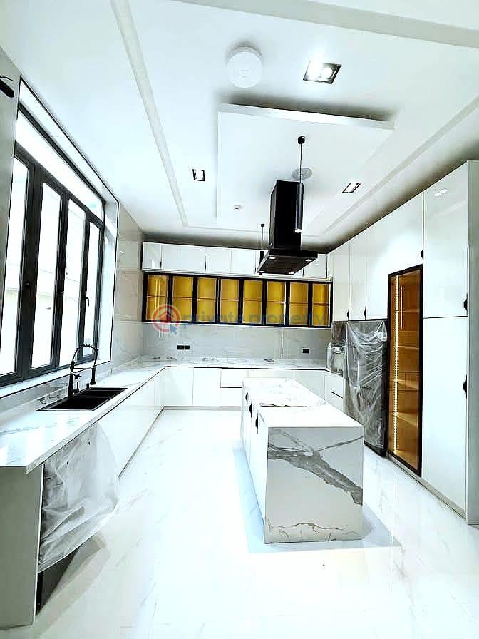 5 bedroom Detached Duplex For Sale Chevron Drive Lekki Lagos - 18