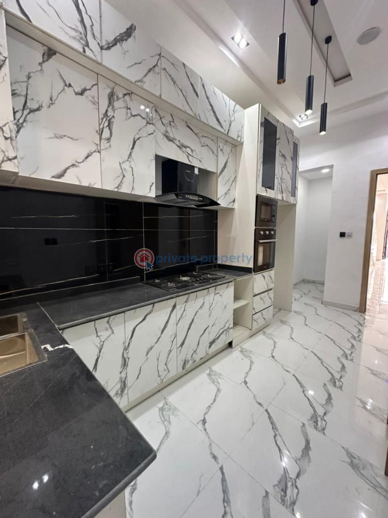 5 bedroom Detached Duplex For Sale Chevron Lekki Lekki Lagos - 11