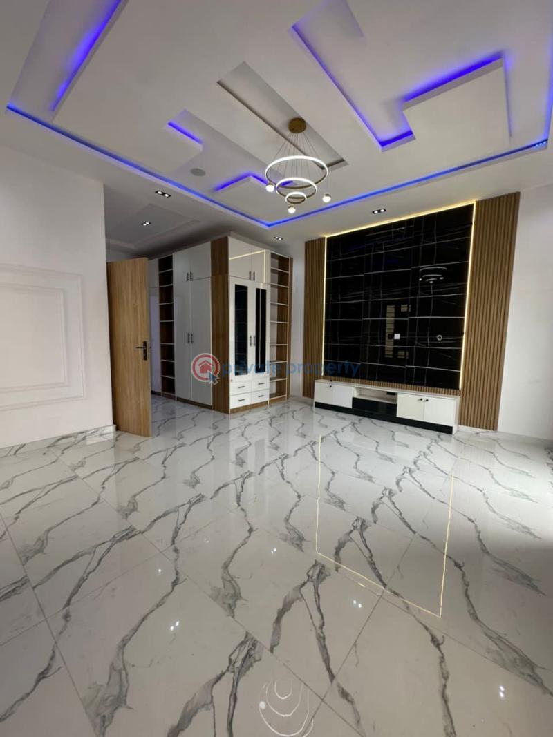 5 bedroom Detached Duplex For Sale Chevron Lekki Lekki Lagos - 17