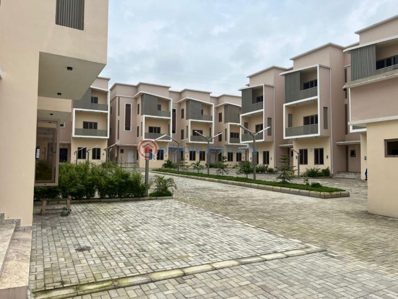 5 bedroom Detached Duplex For Sale Wuye Abuja Phase 2 