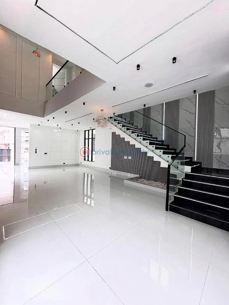 5 bedroom Detached Duplex For Sale Chevron Toll Gate Lekki Lekki Lagos - 1