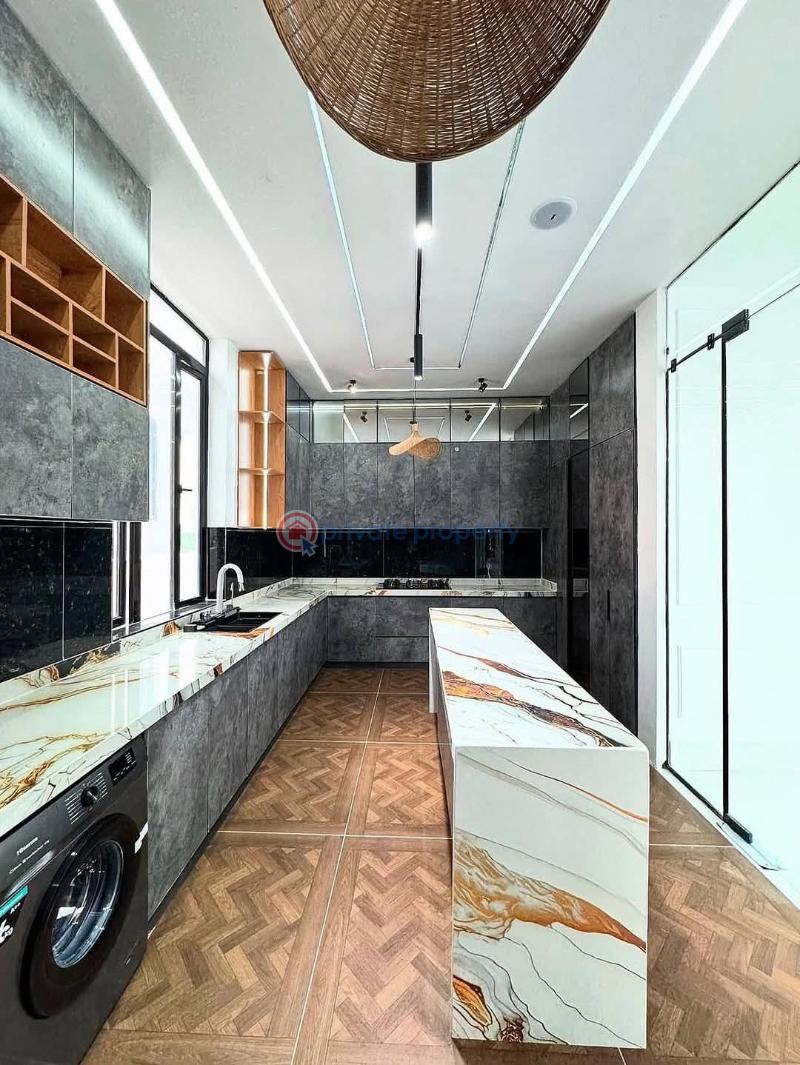 5 bedroom Detached Duplex For Sale Chevron Toll Gate Lekki Lekki Lagos - 10