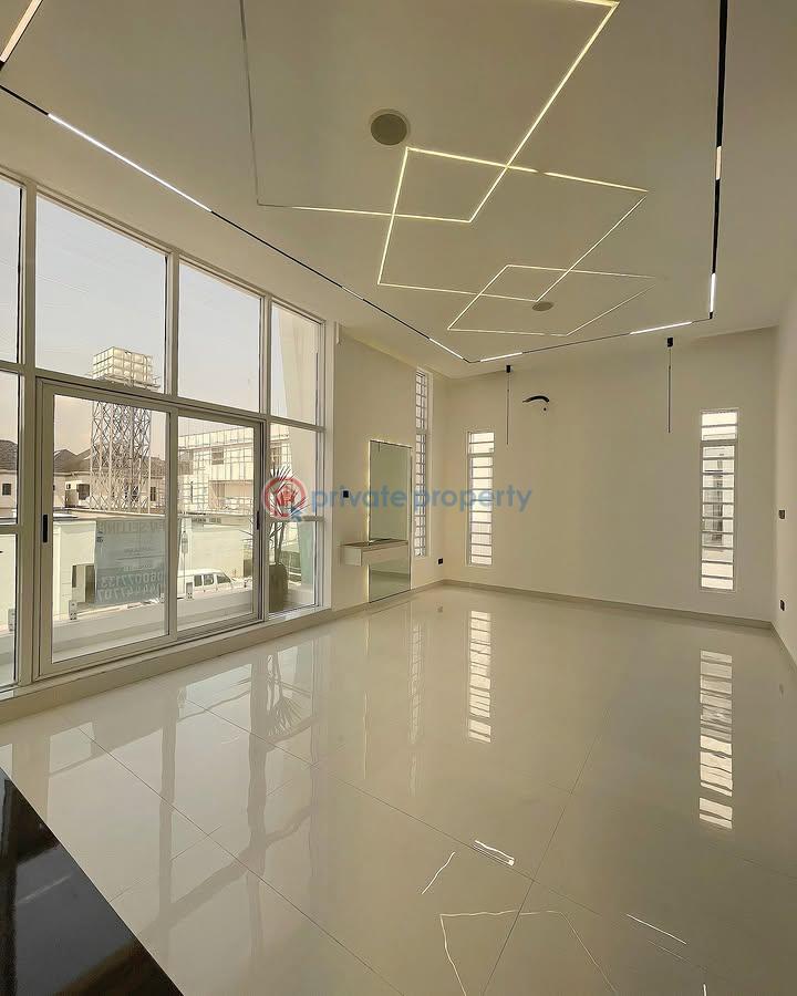 5 bedroom Detached Duplex For Sale Hampton Lake Chevron Drive Lekki Lagos - 5