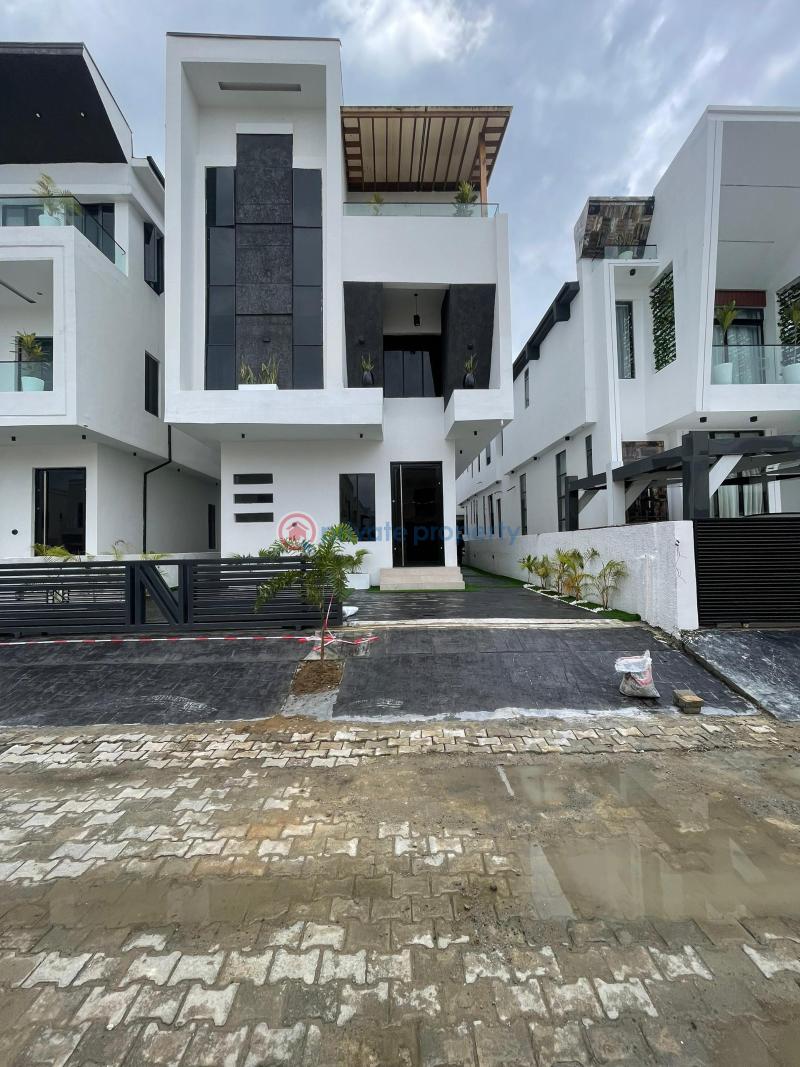 5 bedroom Detached Duplex For Sale Chevron Drive Lekki Lagos - 0
