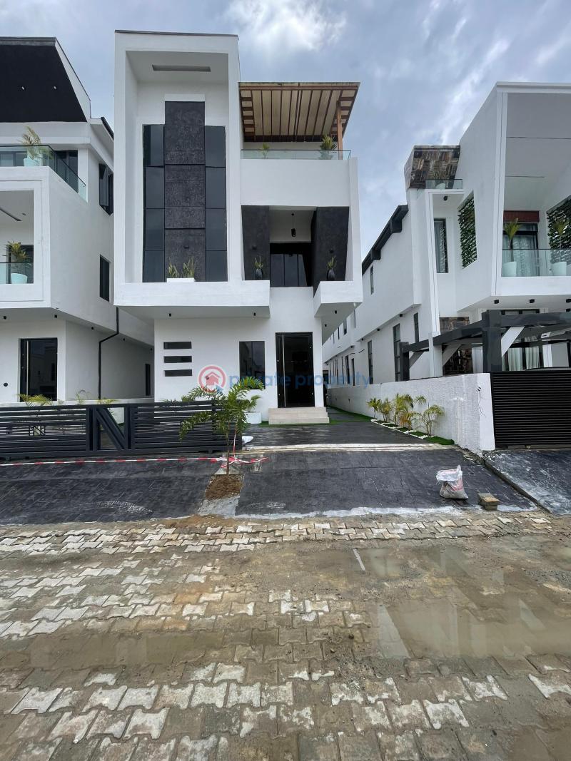 5 bedroom Detached Duplex For Sale Chevron Drive Lekki Lagos - 1