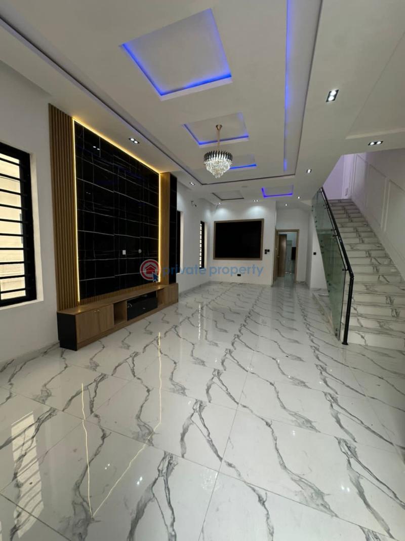 5 bedroom Detached Duplex For Sale Chevron Lekki Lekki Lagos - 3