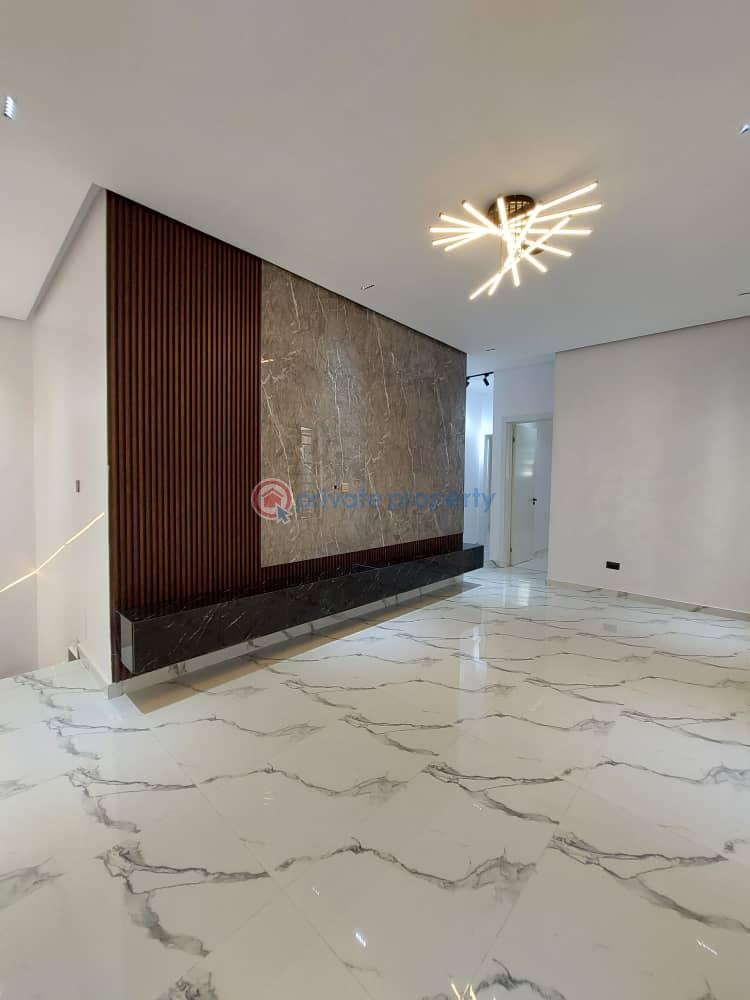 5 bedroom Detached Duplex For Sale Chevron Drive Lekki Lagos - 3