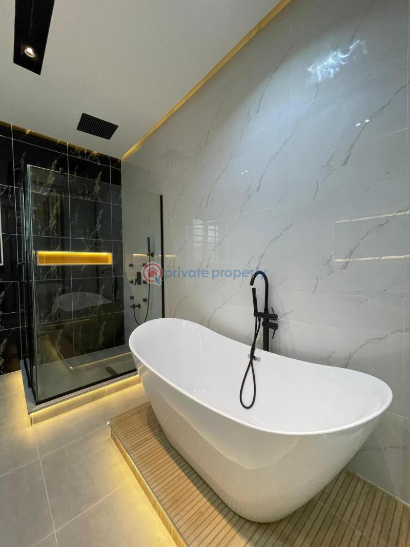 5 bedroom Duplex For Sale Chevron Drive Lekki Lagos - 2