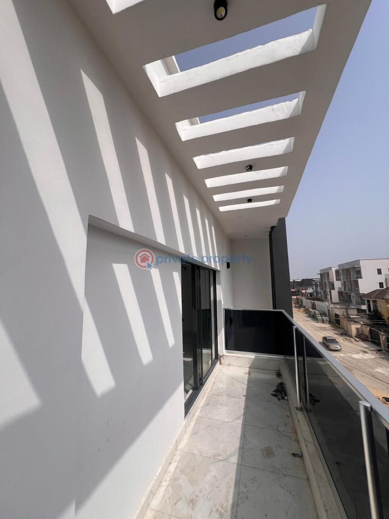 5 bedroom Detached Duplex For Sale Ologolo Lekki Lagos - 1