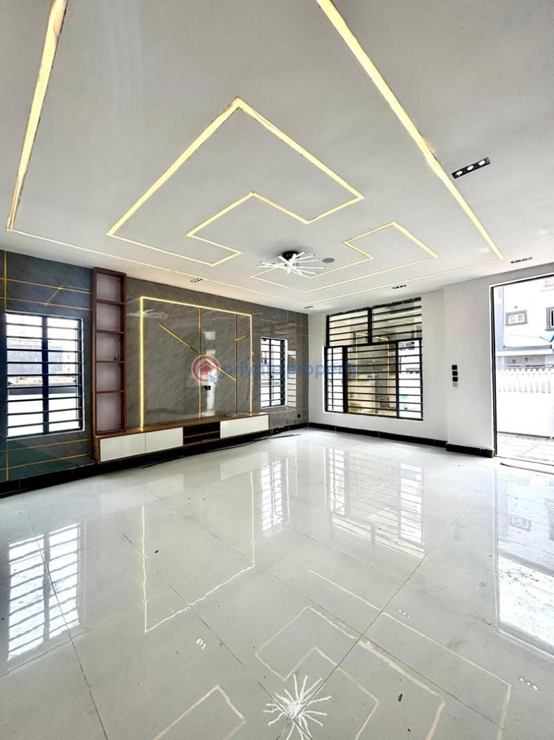 5 bedroom Detached Duplex For Sale Ologolo, Lekki Lagos - 15