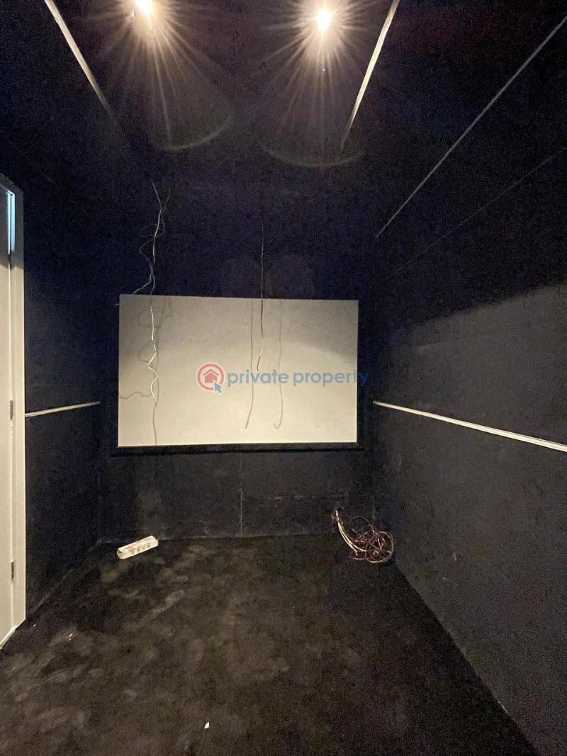 5 bedroom Detached Duplex For Sale Lekki Phase 1 Lagos - 13