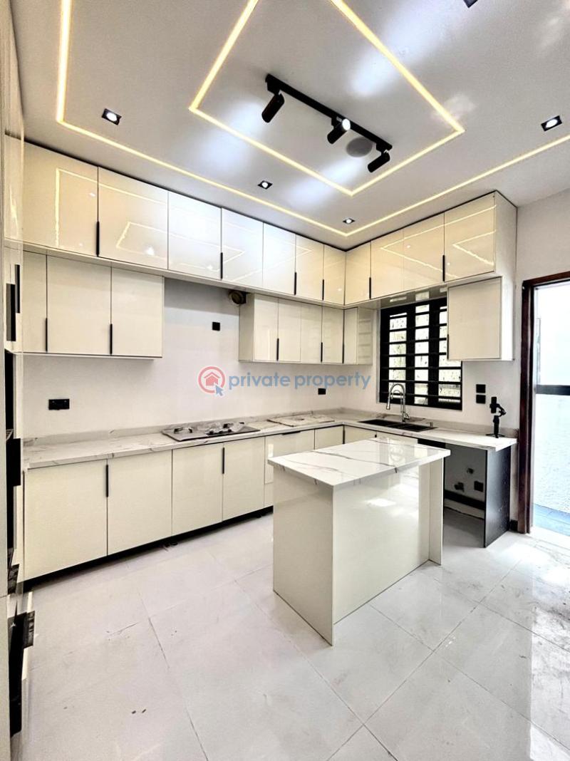 5 bedroom Detached Duplex For Sale Ologolo, Lekki Lagos - 23