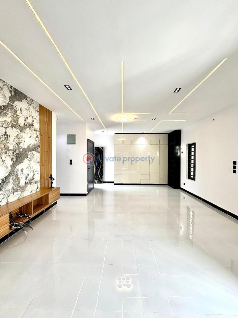 5 bedroom Detached Duplex For Sale Ologolo, Lekki Lagos - 20