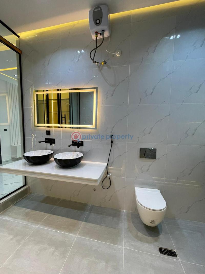 5 bedroom Duplex For Sale Chevron Drive Lekki Lagos - 3