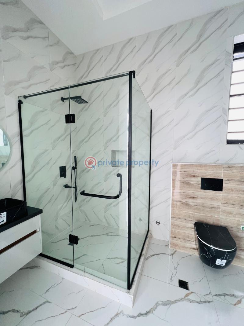 Contemporary 5 bedroom fully detached duplex with bq & swimming pool - 12 5 bedroom Detached Duplex For Sale Orchid Road, Lekki Lafiaji Lekki Lagos - 12