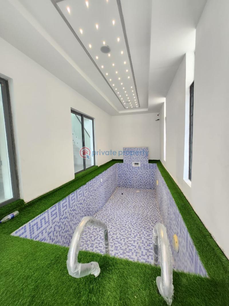 5 bedroom Detached Duplex For Sale Chevron Drive Lekki Lagos - 2