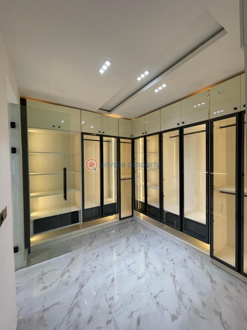 5 bedroom Detached Duplex For Sale Idado Lekki Lagos - 9