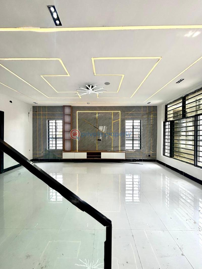 5 bedroom Detached Duplex For Sale Ologolo, Lekki Lagos - 19