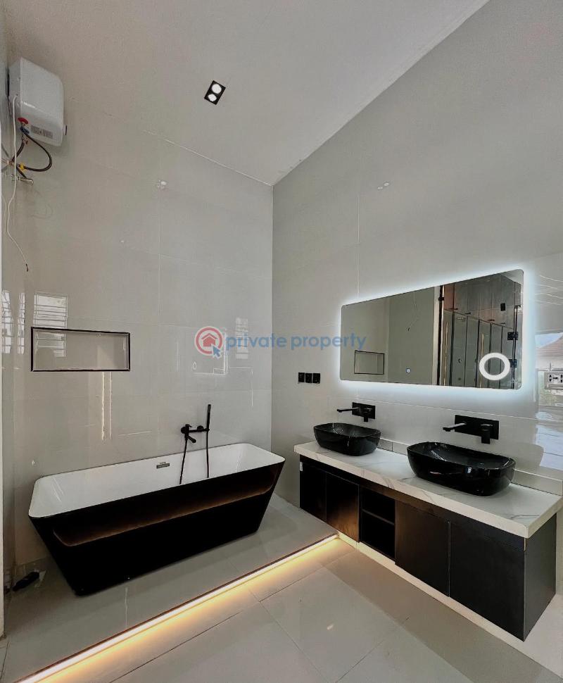 5 bedroom Block Of Flats For Sale Agungi Lekki Lagos - 12